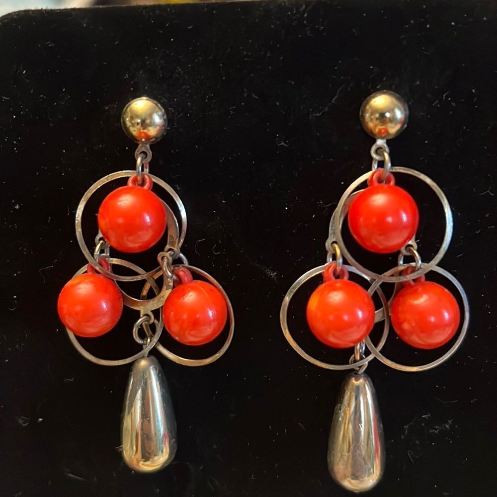 Vintage gold tone and orange bead  Drop earrings for pierced ears